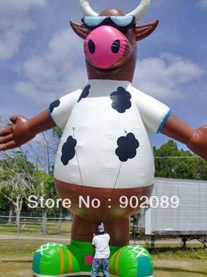 Customized Inflatable mascot Cow